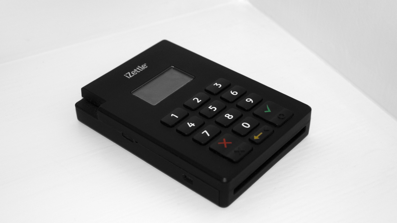 Terminal de paiement à clavier PIN, illustration du paiement par carte hors ligne